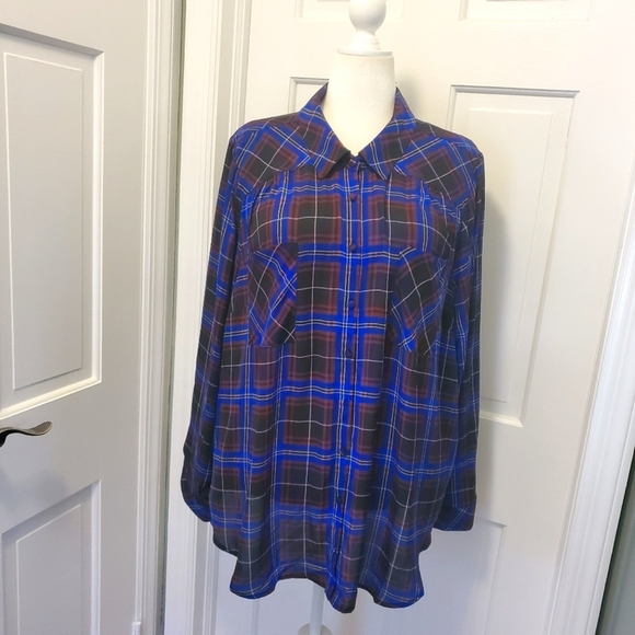 NWT Torrid West Madison Blue Plaid Blouse Button Front Size 4/26 Women's Ret $49 - Picture 1 of 9